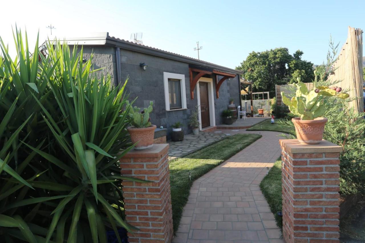 Alpaca Etna Rooms Da Mariagiovanna Linguaglossa Dış mekan fotoğraf