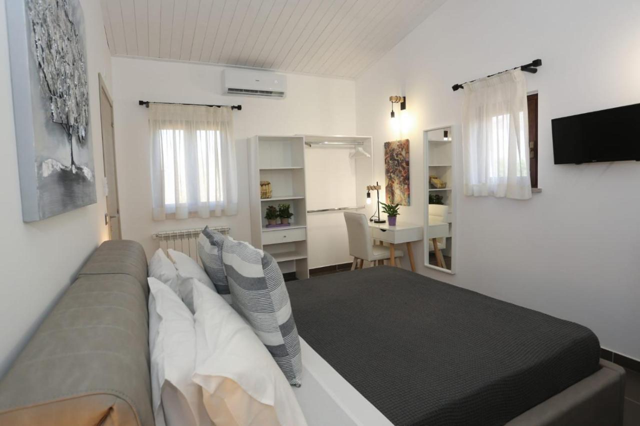 Alpaca Etna Rooms Da Mariagiovanna Linguaglossa Dış mekan fotoğraf